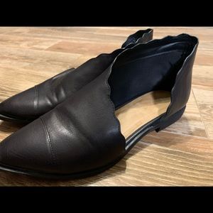 Black dress shoes/booties